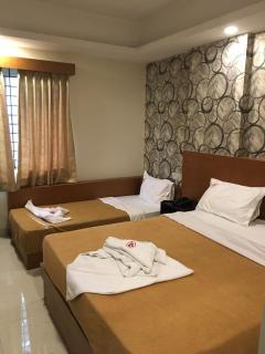 Hotel Grand Suites - Bangalore - 1