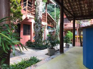 Biergarten Suites - Vila do Abraão - 2