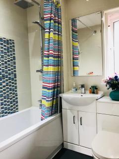 Spacious House 15min to Canary Wharf/O2/Excel/Central London - London - 5