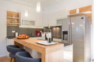 MELODY M Apartment with private pool - Split - 1