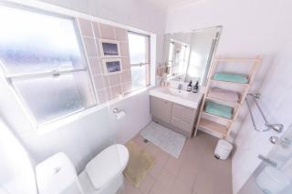 Beach House - Sidney - 2
