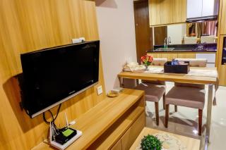 Warm Interior 3BR Apartment H Residence near MT Haryono and Cawang By Travelio - 9