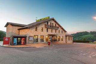 Hostal Pagozelai - Gorriti - 9