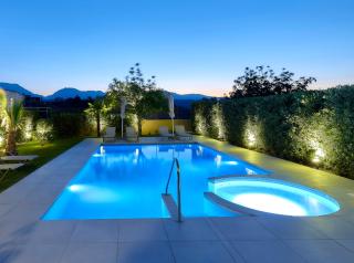 Castello Villa Daphnes - Private Pool & Whirlpool - Dhafnés - 8