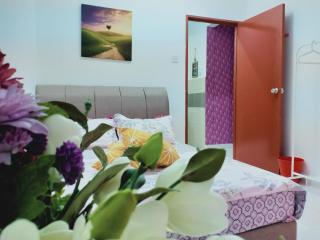 Casa Inderaloka Pantai Batu Buruk - 2