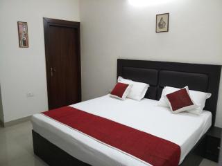 Tree Of Happiness Homestay. - Agra - 2