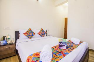 FabExpress Grand Castle Hill Resorts - Ooty Lake - 800m - Ooty - 3