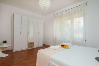 Apartment LARO - Modern&Spacious - Split - 2