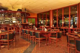 H+ Hotel Hannover - Hannover - 9