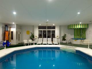 Colonel Williams Resort and Suites - Lake George - 5