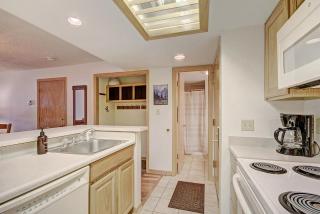 FP202S Foxpine Inn Home - 4