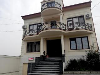 Leon - Tbilisi - 9