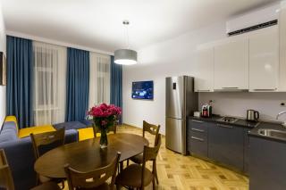Luxury 3 BR apartment by Freedom square City Center - Tbilisi - 3