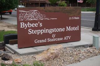 Bybee's Steppingstone Motel - 5
