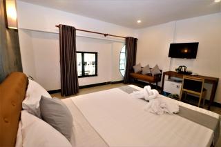 Grand Elevation Hotel - 9