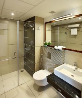 Sugar Business Hotel - Cochin - 6
