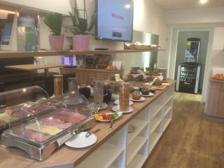 Burg Rooms - 24h Self-Check-in - 4