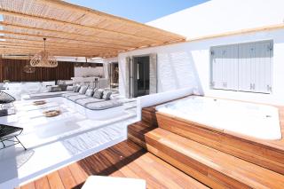 Phos Home by Rocks Estates - Naousa - 0
