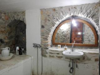 Margouno Naxos - Engares - 2