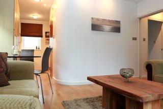 Holyrood Apartment with parking & lift access - Edinburgh - 6