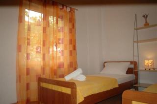 Apartments with parking space Zadar - 15945 - 2
