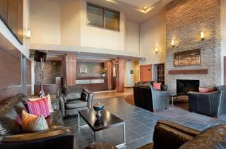Best Western Plus Dartmouth Hotel & Suites - Halifax - 3
