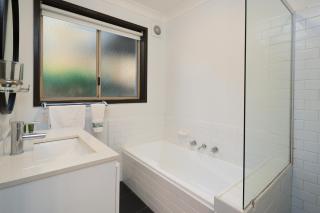 Harkham Lodge - 8
