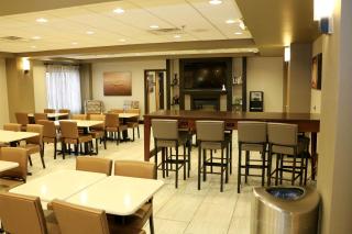 Best Western Plus Omaha Airport Inn - 6