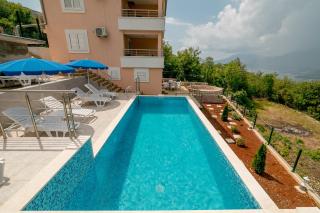 Apartments Mitrovic - Luštica - 9