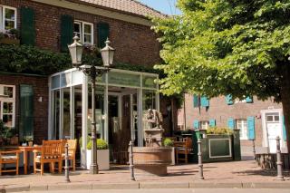 Wellings Romantik Hotel zur Linde - Moers - 0