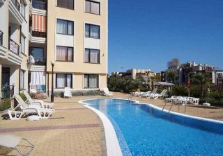 Dom-El Real Apartments in Raduga Complex - 0