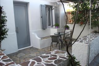 Gerania Milos - Adamas - 0