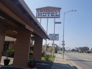 Buckboard Motel - Santa Maria - 1
