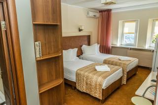7 Sky Hotel Klinicheskaya Street (2d entrance) - Kyiv - 9
