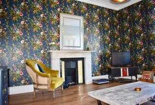 Bright 1 Bedroom Flat Minutes from the Beach and Trains - Brighton & Hove - 9