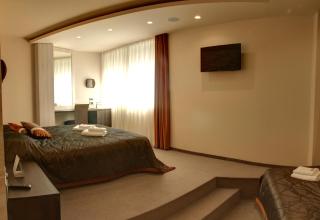 Garni Hotel Vigor - EV station - 4