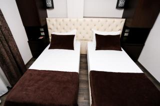 Hotel Town House - Tirana - 4
