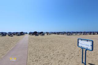 Hotel Hiki 3 Superior - Bibione - 2