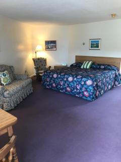 Four Seasons Motor Inn - Twin Mountain - 7
