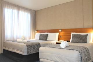 Ventura Inn & Suites Hamilton - Hamilton - 8