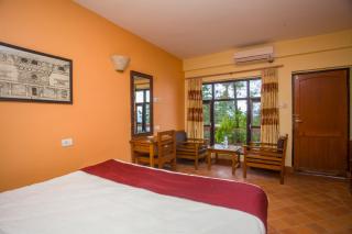 Peaceful Cottage & Cafe Du Mont - Nagarkot - 4