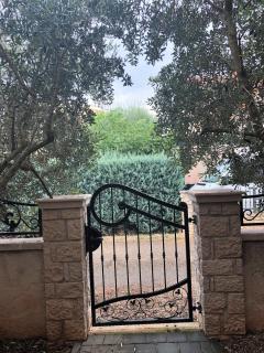 Villa Olive-Home with Pool - 3