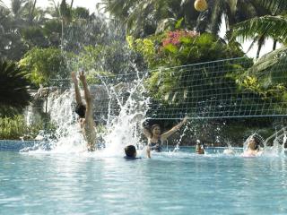 The Retreat Hotel & Convention Centre - Mumbai - 2