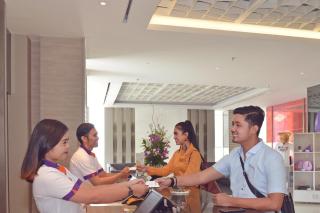 FOX Hotel Pekanbaru - Pekanbaru - 2