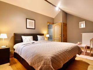 Luscious Holiday Home Pool & Sauna - Robertville - 7