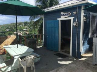 Cosy Hut - Saint Georgeʼs - 0