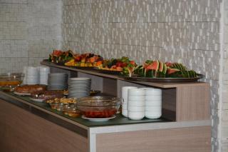 Hotel Neva - Kiten - 4