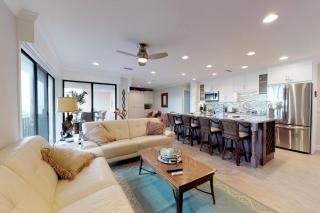 Water's Edge Condominiums - Holmes Beach - 6