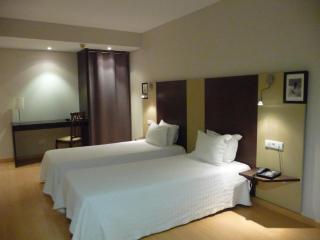 Malibu Foz Hotel - La Maison Younan - 9