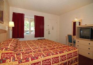 Jefferson Inn - 1